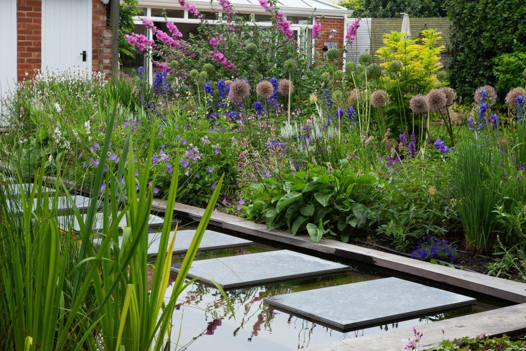 Hove – Waterside  Garden
